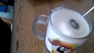 Aerolatte Review Frothing Cold Milk In Under 1 Minute [upl. by Sheffie]